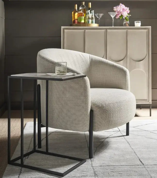Boer Accent Table USB Ports