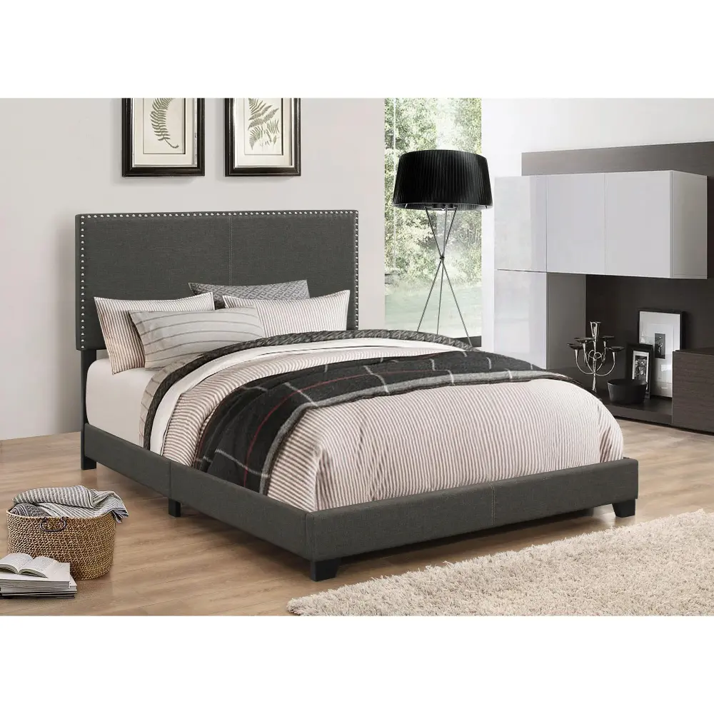 Diamond Modern Furniture COA Boyd Queen Upholstered Platform Bed 350061Q