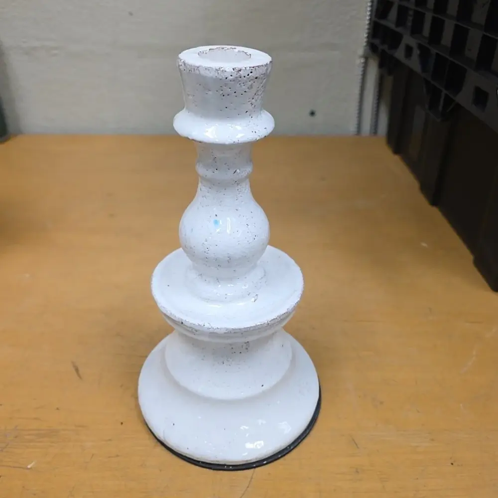 WHITE STONEWARE CANDLE HOLDER