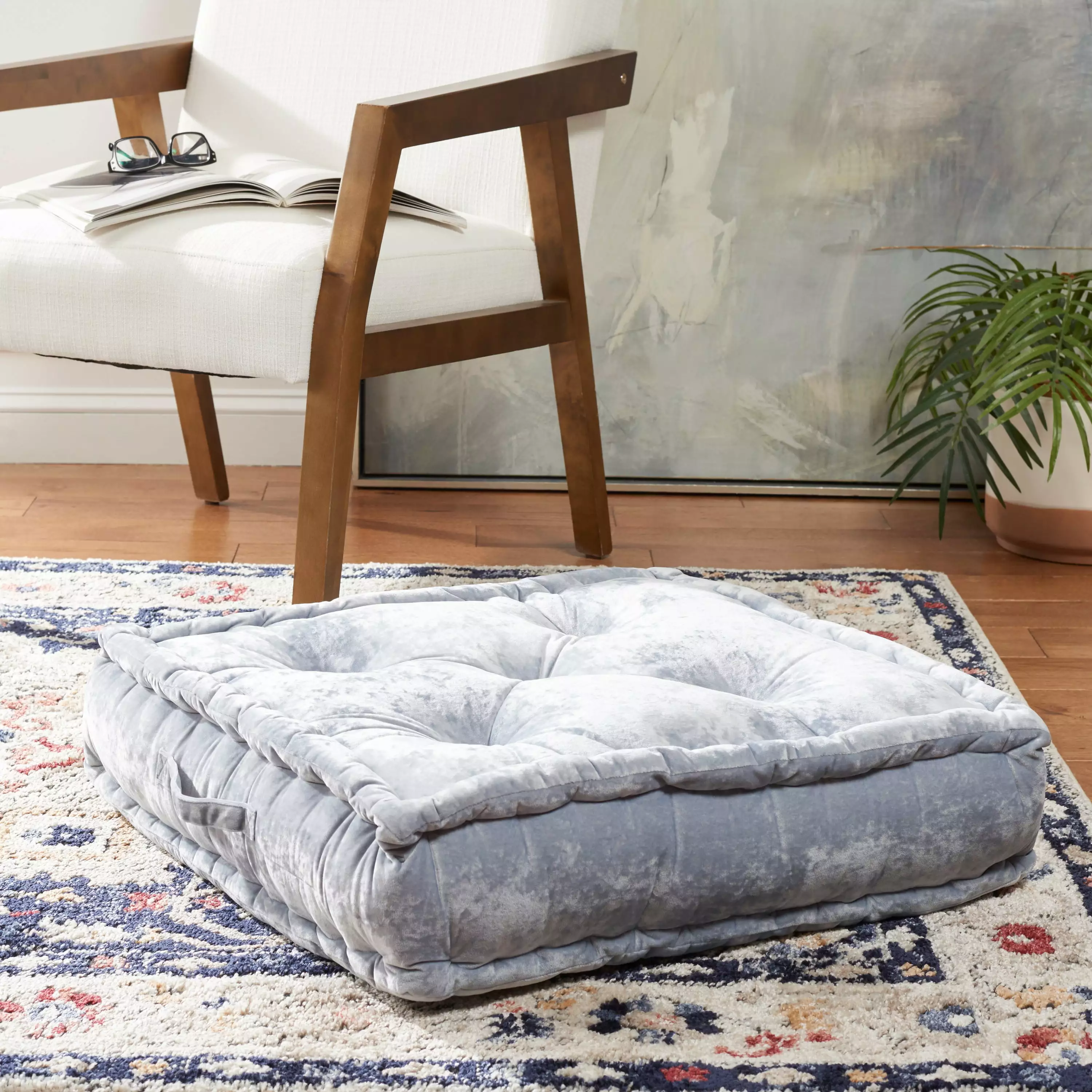 SAFAVIEH Belia Solid Floor Pillow 25 x 25 Inches Grey Modern Home Decor Accent Cushion