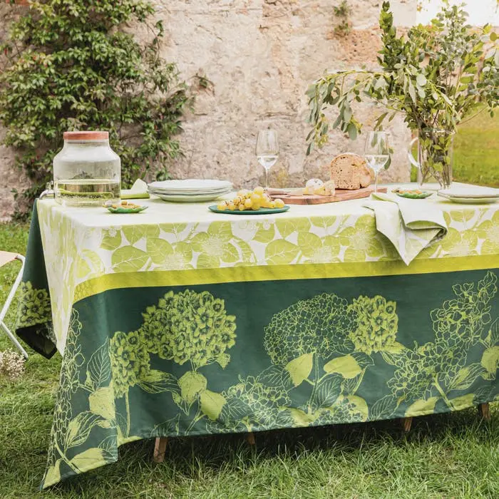 Mille Hortensias Vert Jacquard Coated Cotton Tablecloth