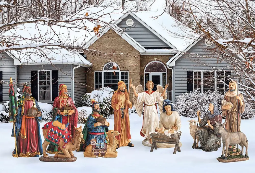 True Life Outdoor Nativity (12 pc.) | Three Kings Gifts