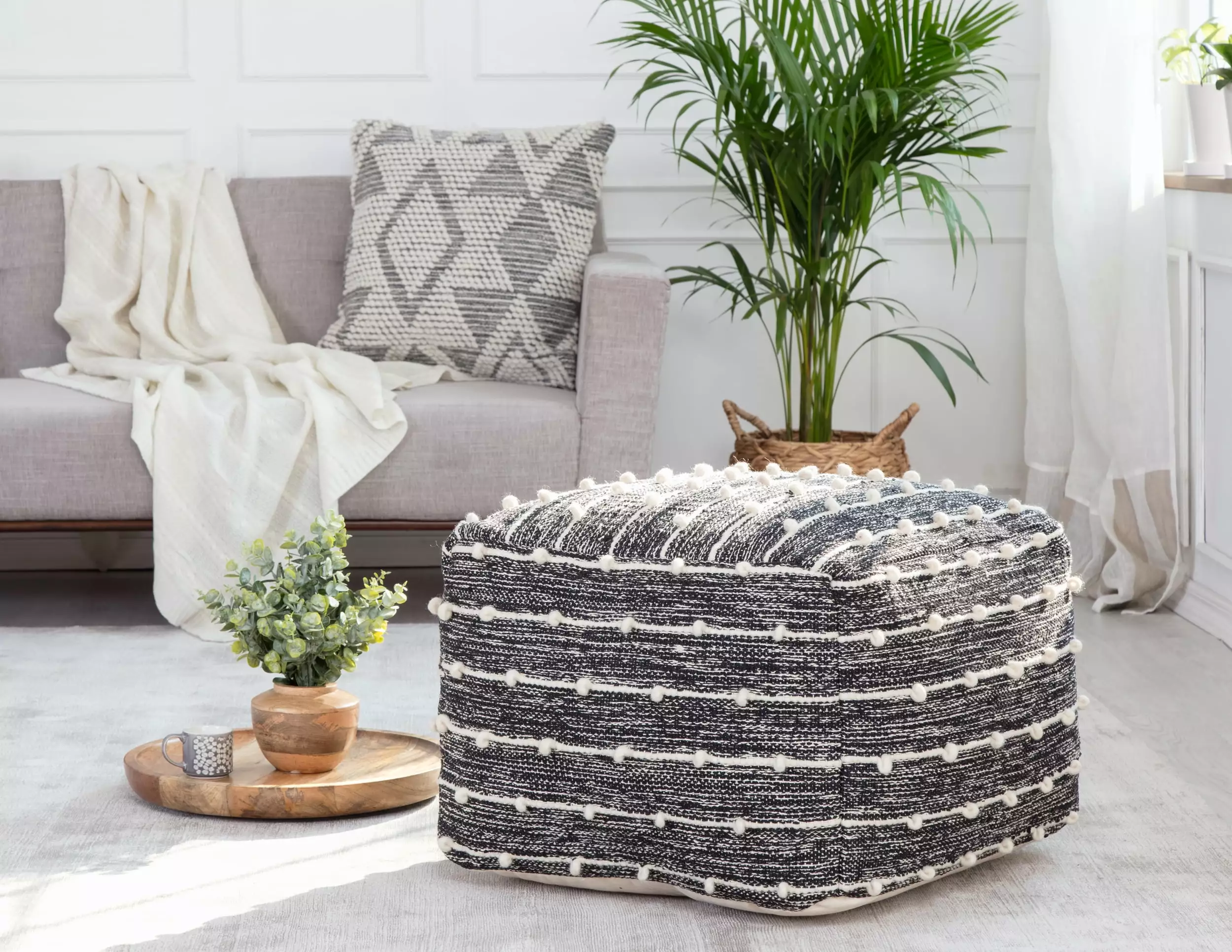 Betty Boop 22 x 22 x 16 Black Ivory Pouf Novelty Footstool Seat Anji Mountain