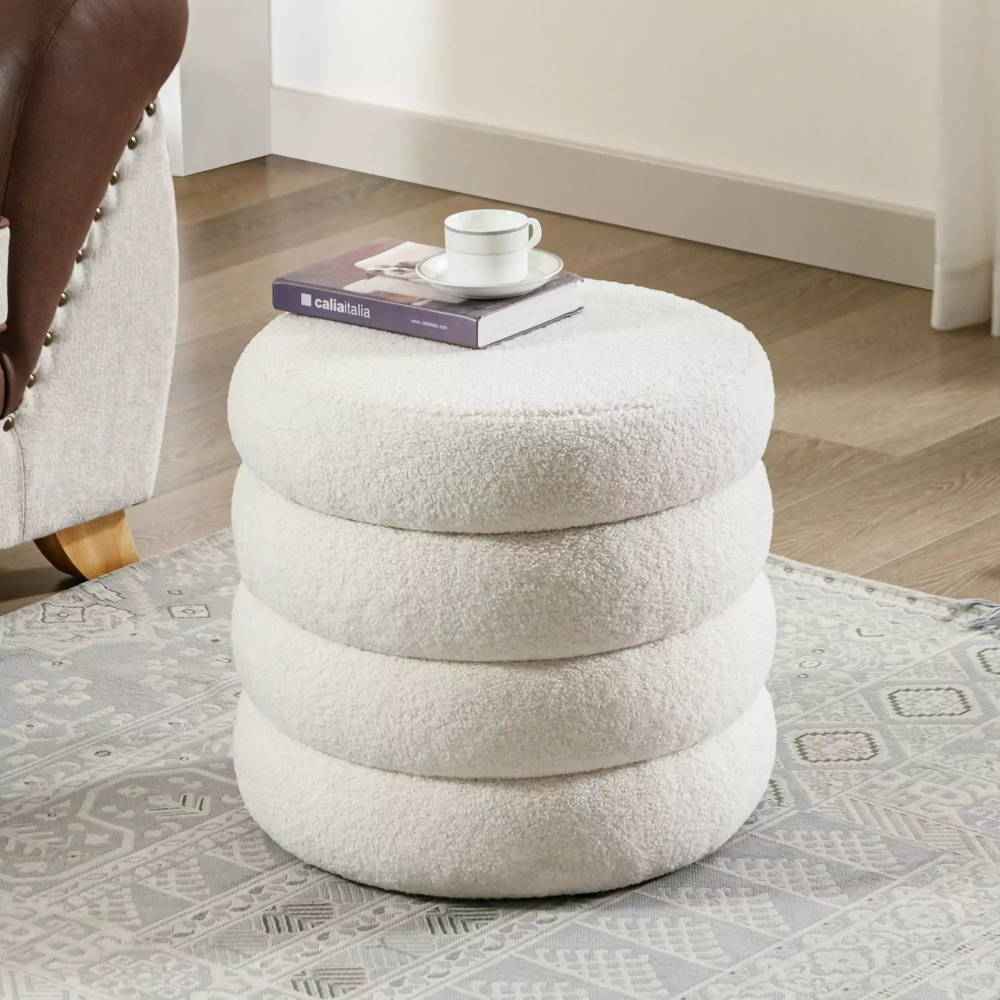ONEVOG Round White Sherpa Ottoman Footstool Storage and Removable Lid Ottomans