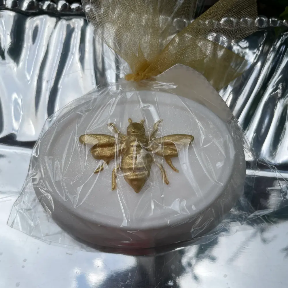 Bulk Party ROYAL BEE GUEST SOAP