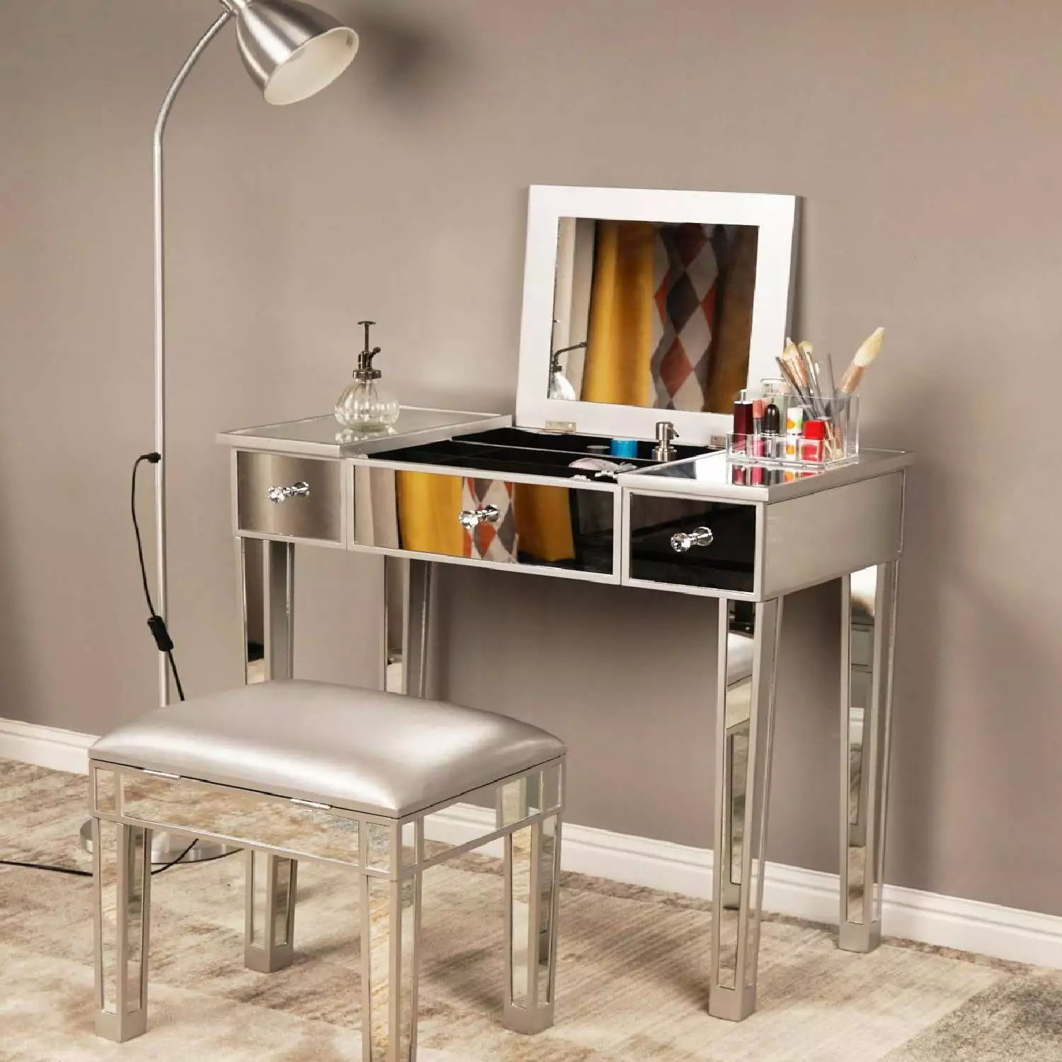 Zimtown Vanity Table Makeup Dressing Table Flip-top Mirror and 3 Drawers Silver Wood Jewelry Desk FCH