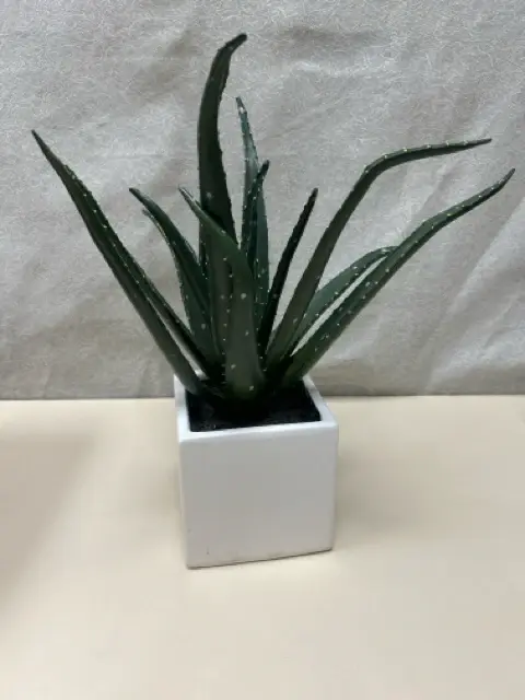 ALABASTER VASE W/GREEN PLANT