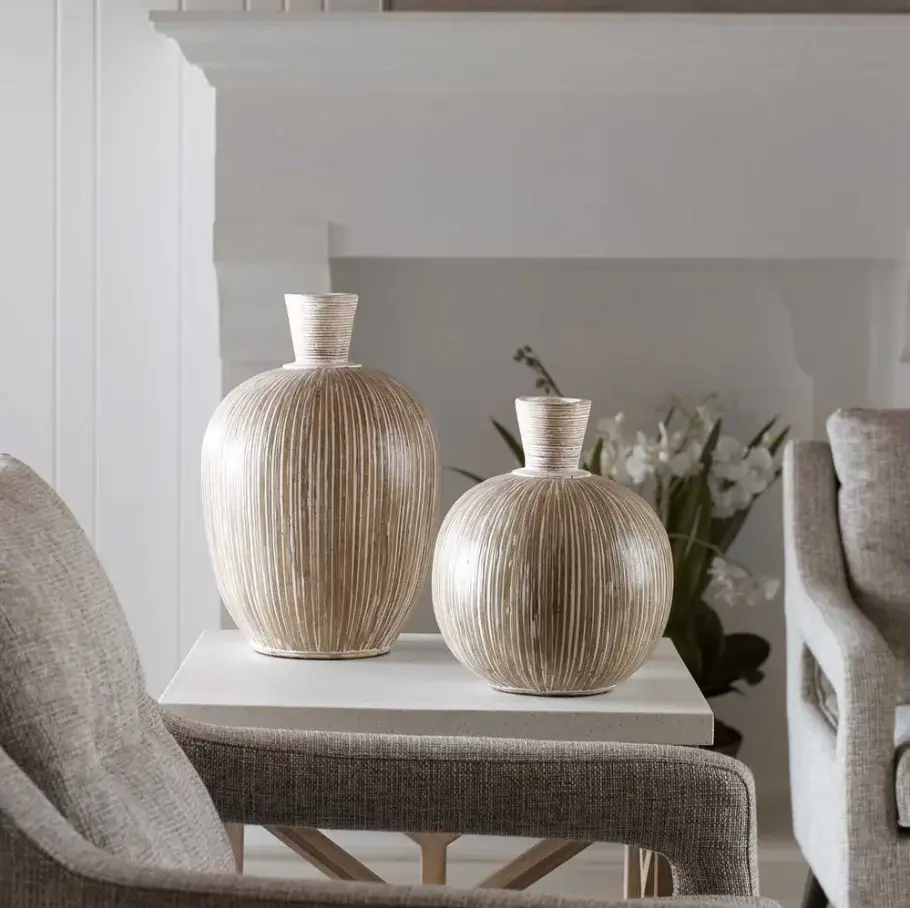 Islander Vase, Pearl