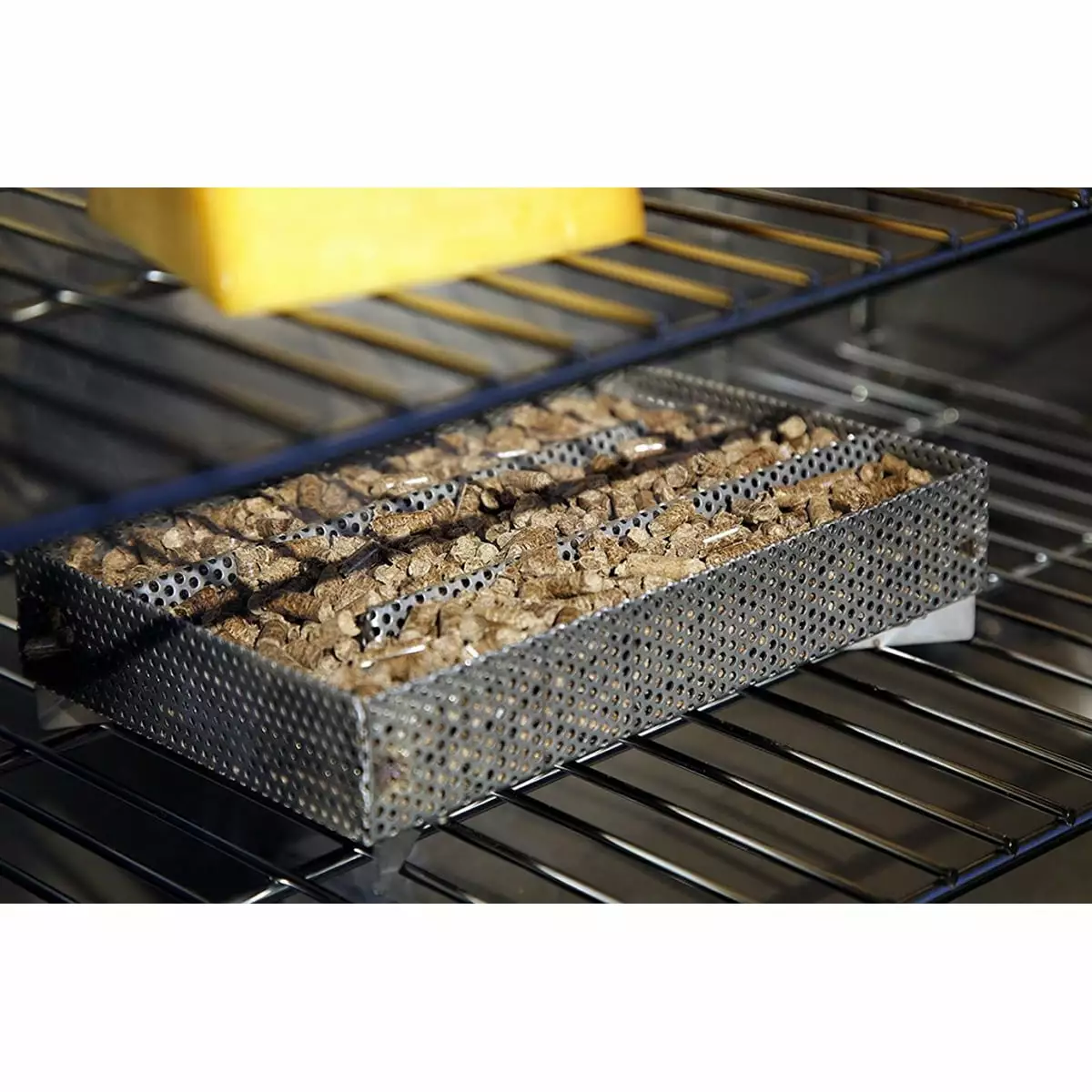 -MAZE-N 2 lb. Luxury Wood BBQ Pellets - Mesquite AMNP2-SPL-0007