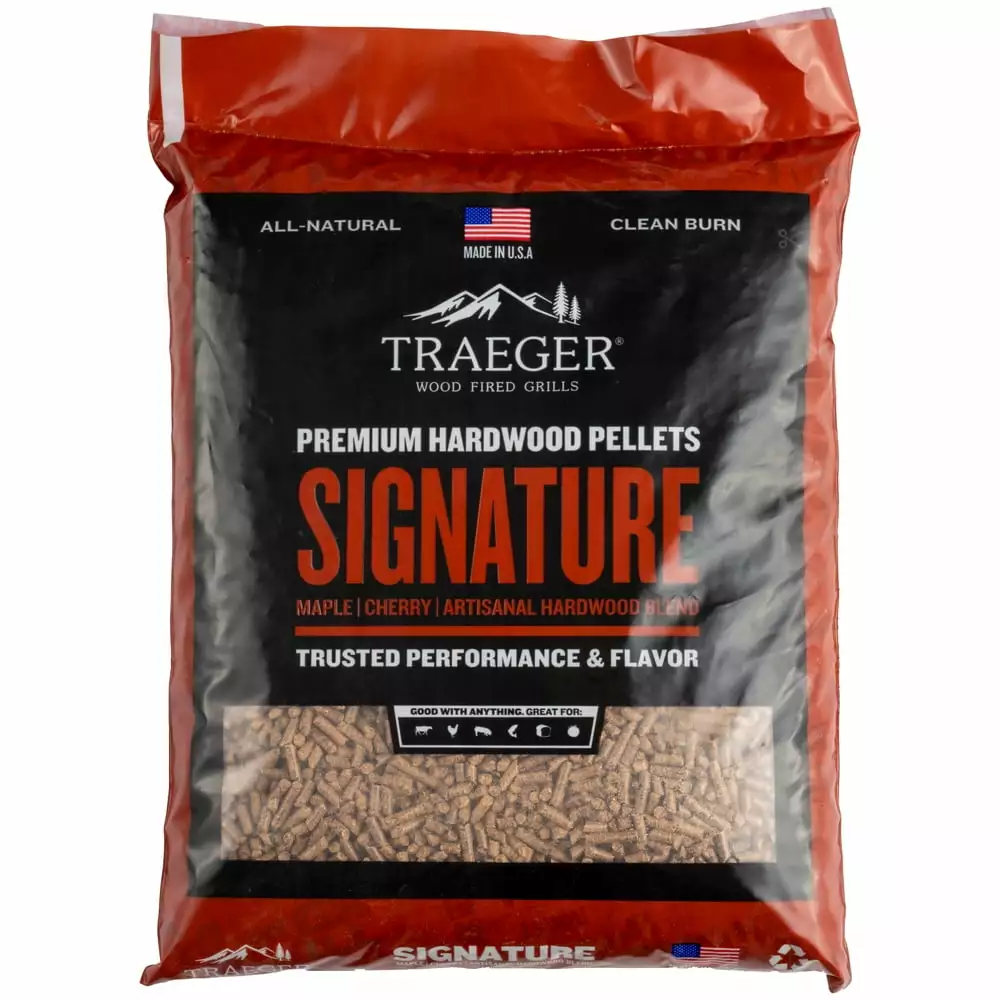 Traeger Signature Blend BBQ Wood Pellets 20lbs Grilling and Smoking